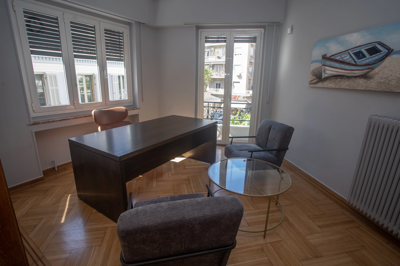 Elegant Apartment Downtown Athens II